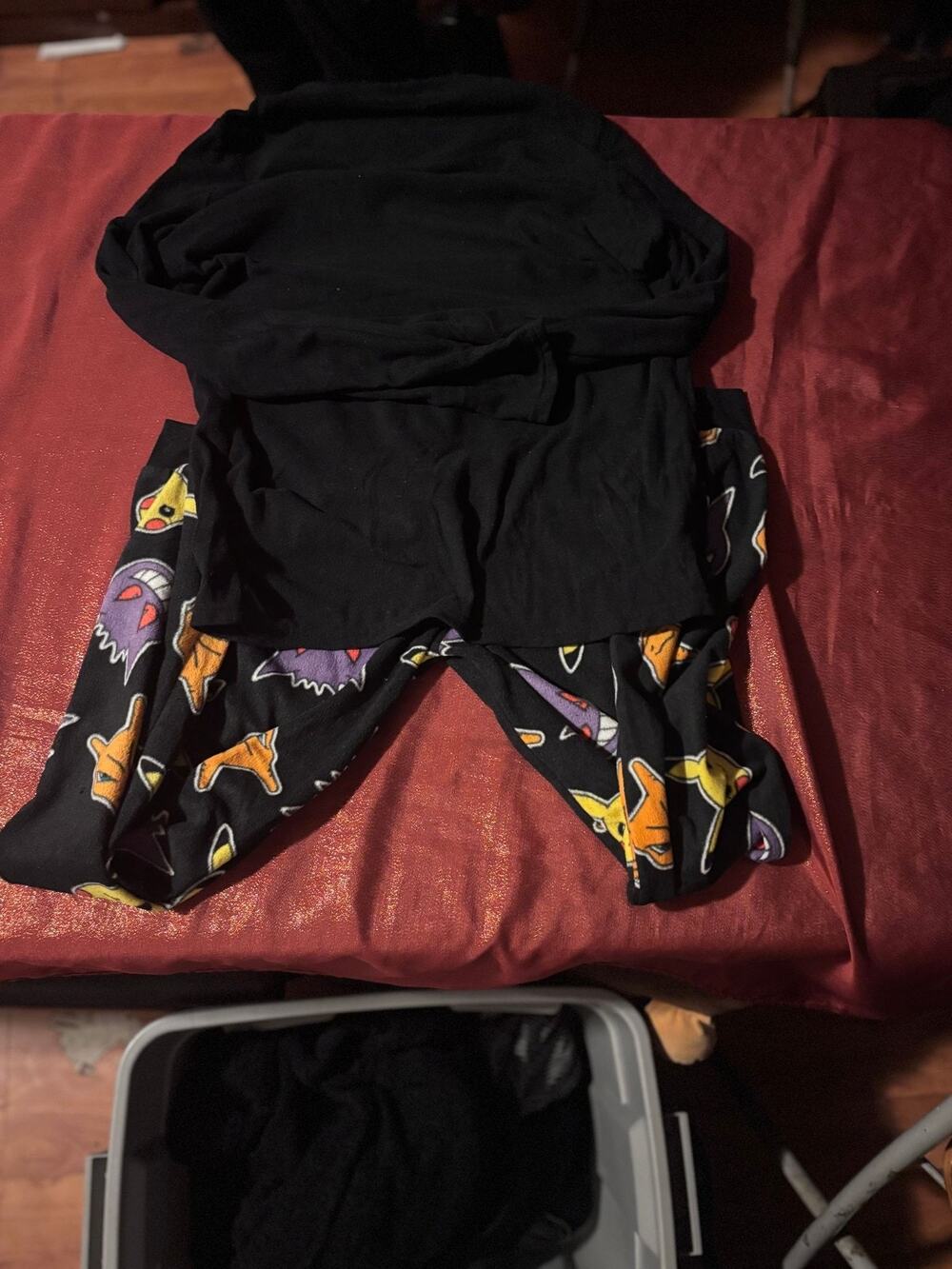 Pokemon Pajama Set Kids 14-15Y Black Pikachu Gastly Two Piece Sleep Top Bottoms